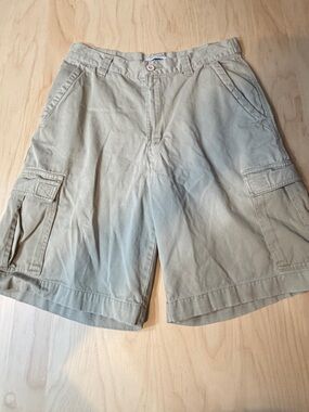Old Navy Khaki Cargo Shorts W32